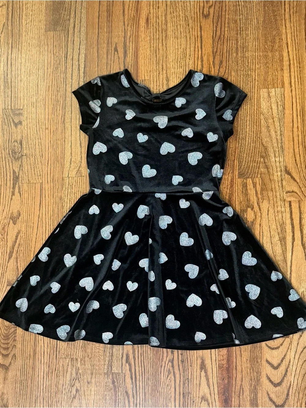 Children’s Place Black Velvet Heart Dress Girls L 10/12